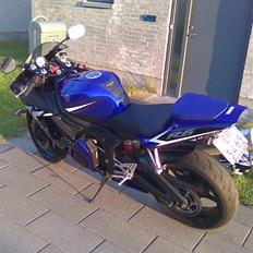 Yamaha r6 solgt