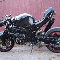 Kawasaki Zx9r streetfighter Solgt