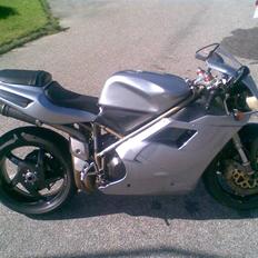 Ducati 916