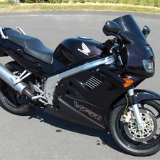 Honda VFR 750F