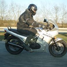 Honda VF500 F2