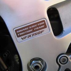 Honda VFR 750 F