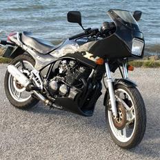 Yamaha XJ 600