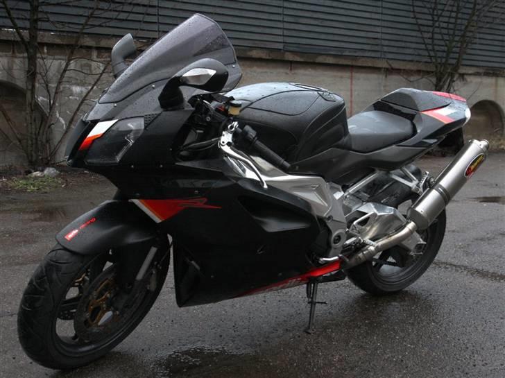 Aprilia RSV1000R billede 3