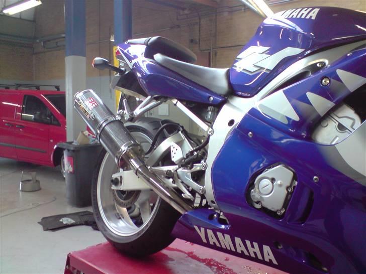 Yamaha YZF R6 (SOLGT) billede 1