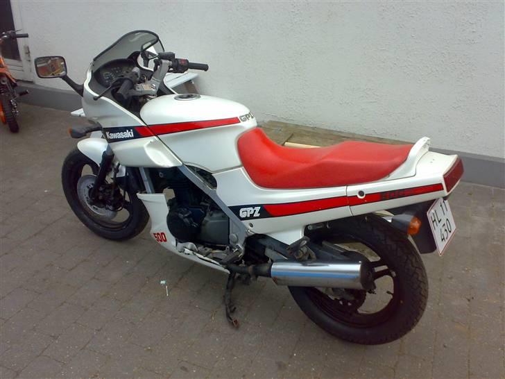 Kawasaki GPZ 500S billede 2