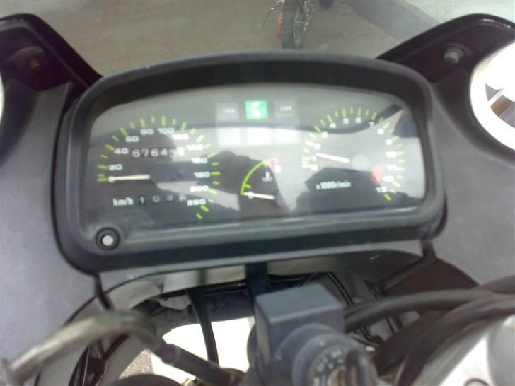 Kawasaki GPZ 500S billede 5