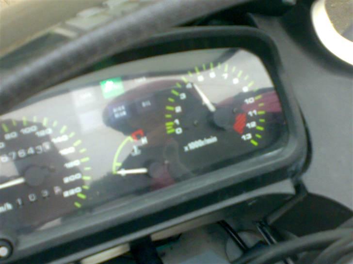 Kawasaki GPZ 500S billede 6