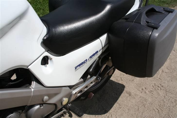 Honda NTV Revere 650 billede 14