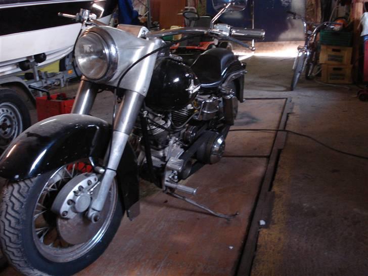 Harley Davidson flh-shovelhead-electra gl - med den gamle forgaffel og kohoved det er meget pæner nu billede 8
