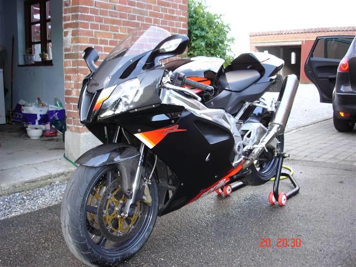 Aprilia RSV 1000 R (SOLGT)  - 20.5.08 billede 10