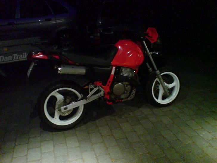 Honda nx dominator(Supermotard) - Yes det pyntede billede 8