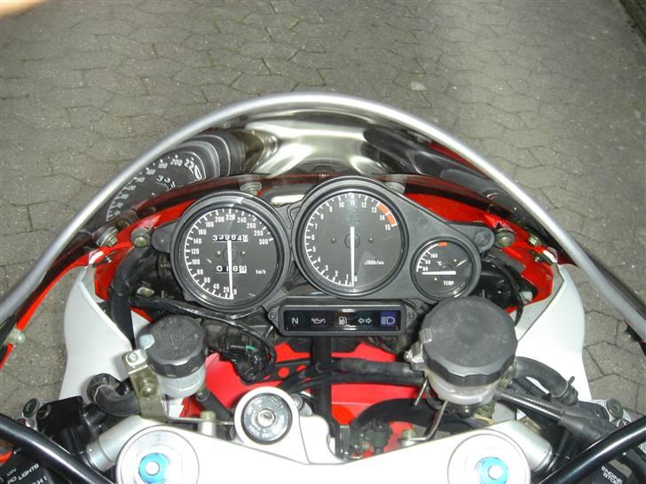 Yamaha YZF750R SOLGT! billede 5