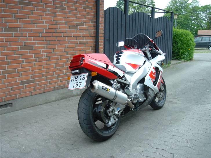 Yamaha YZF750R SOLGT! billede 9