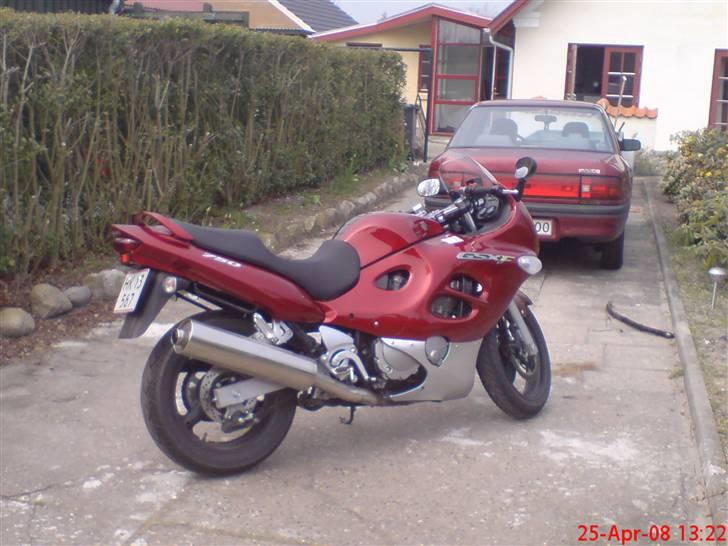 Suzuki gsx750f billede 2