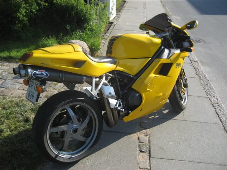 Ducati 996 billede 2
