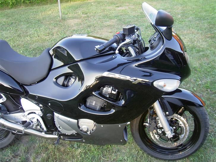 Suzuki GSX750F billede 4