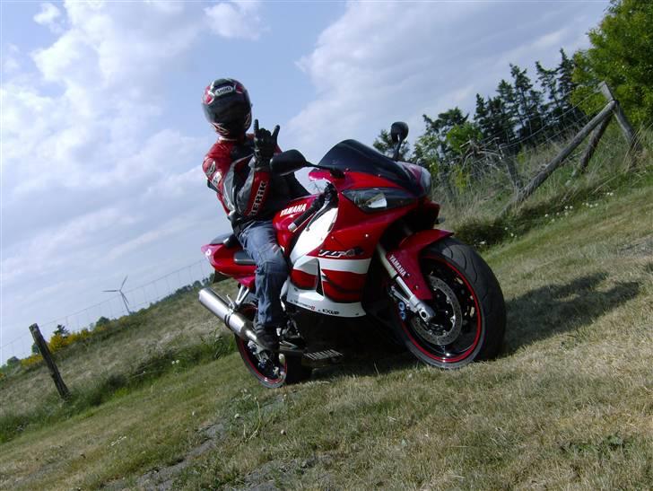 Yamaha yzf r1..... SOLGT. billede 6