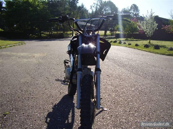 Honda 125ccm. l brumme l - den blinker til dig :D  billede 1