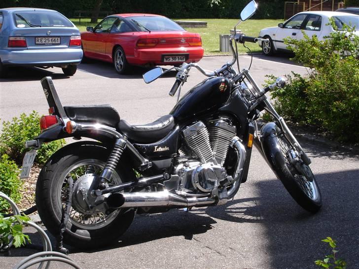 Suzuki vs 750 *SOLGT* billede 2