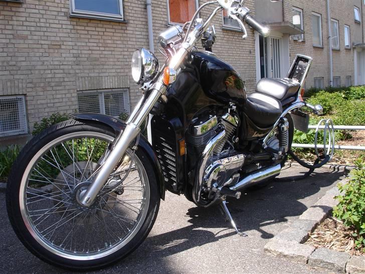 Suzuki vs 750 *SOLGT* billede 4