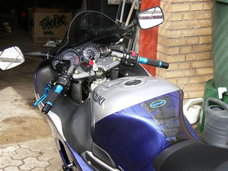 Suzuki gsx 1300r r hayabusa (solgt) billede 9