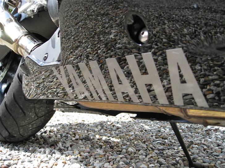 Yamaha YZF R6S billede 8