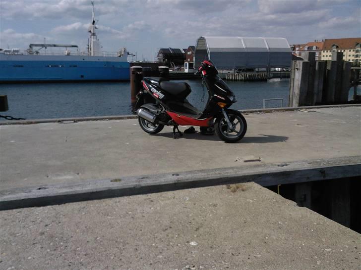 Aprilia sr 125 billede 8