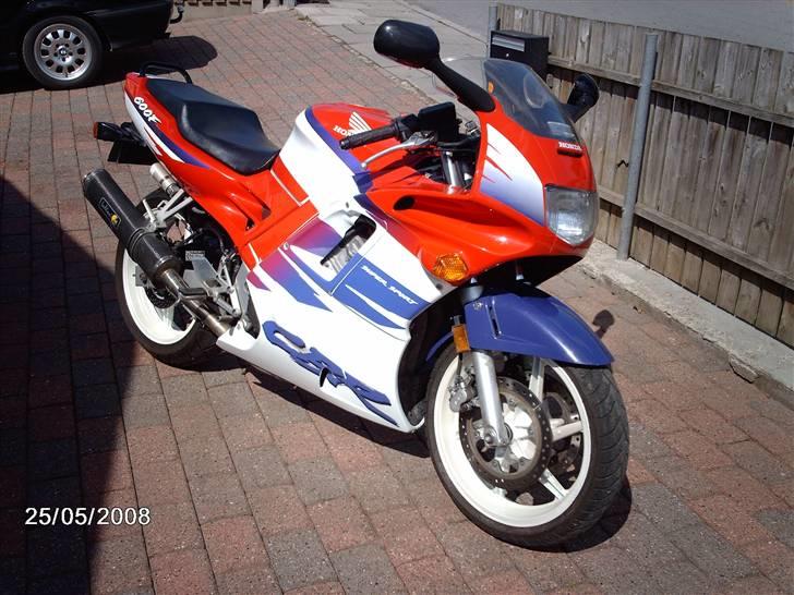 Honda  CBR 600 F2 billede 3