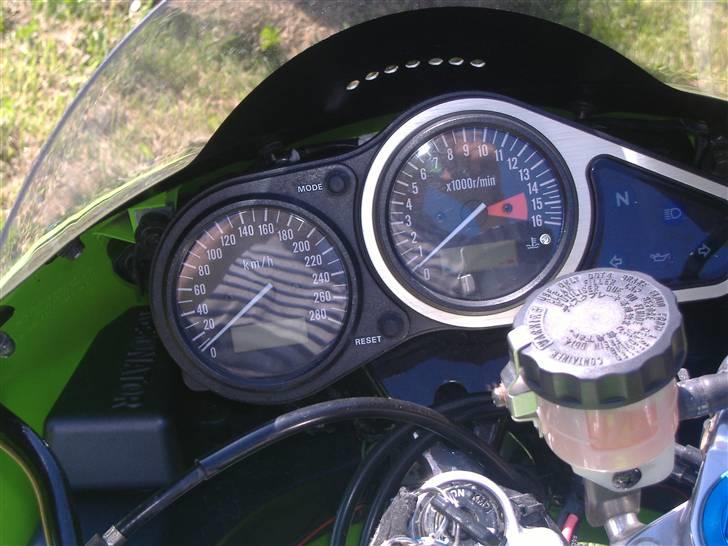 Kawasaki Ninja ZX6R billede 4