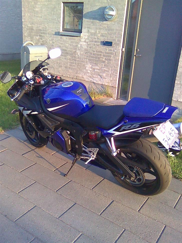 Yamaha r6 solgt billede 2