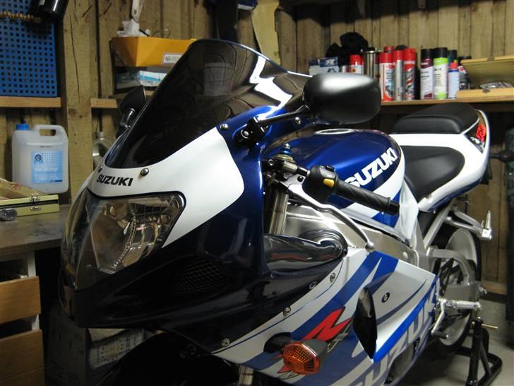 Suzuki Gsx-R 750 K2 #Stjålet# - lidt pænere end orig. visir billede 5