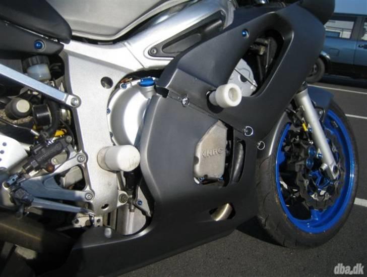 Yamaha R6 Baneged (solgt) billede 3