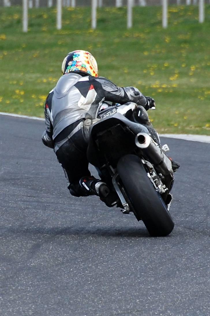 Yamaha R6 Baneged (solgt) - Fra Pannonia april 2008 billede 8