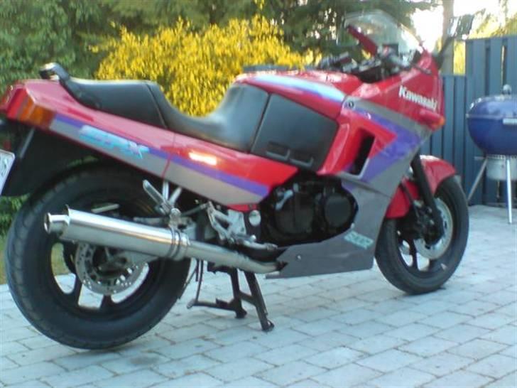 Kawasaki GPX 600R billede 1
