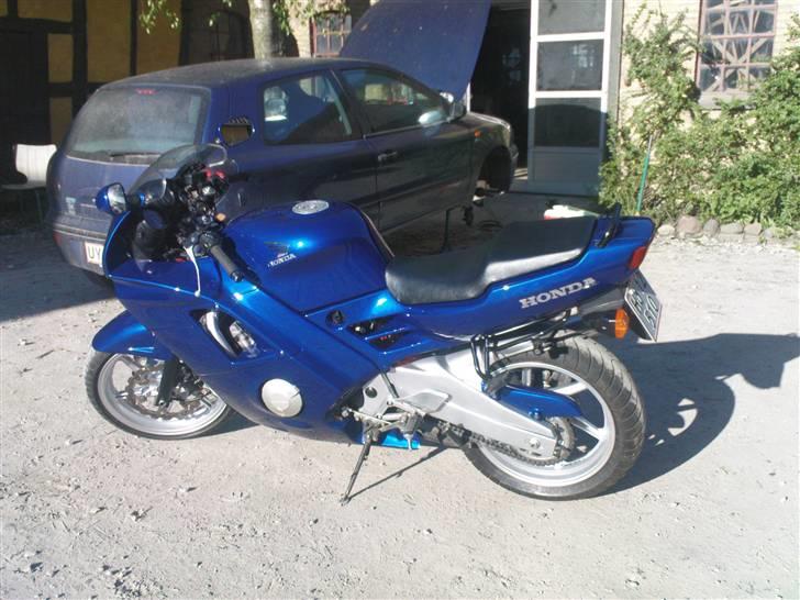 Honda cbr 600 F2 billede 1