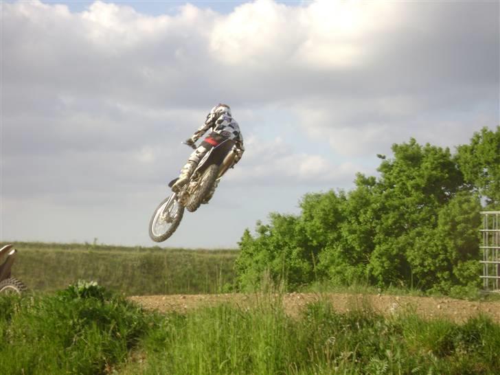 Yamaha Yzf 250 *solgt* - Hop 2 på svendborg billede 9