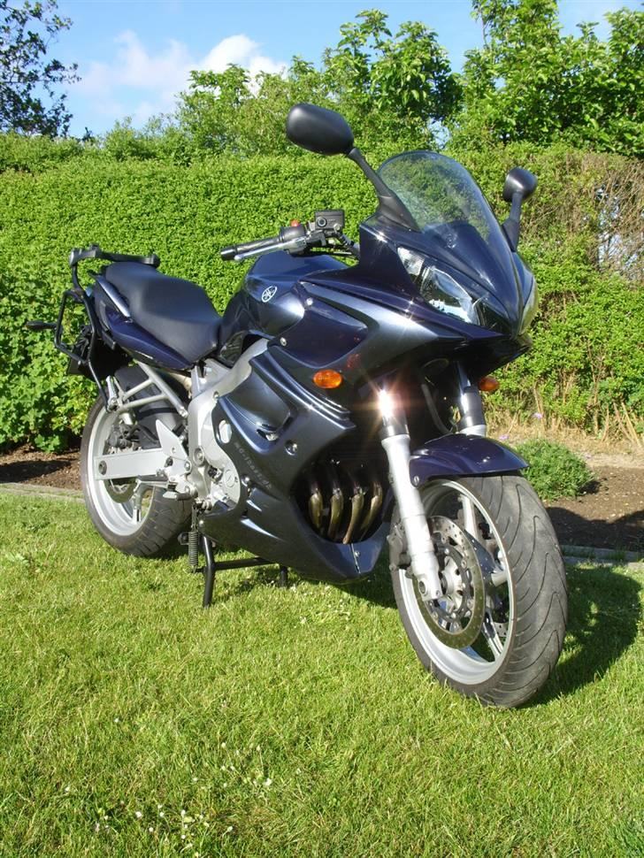 Yamaha FZ6 billede 1