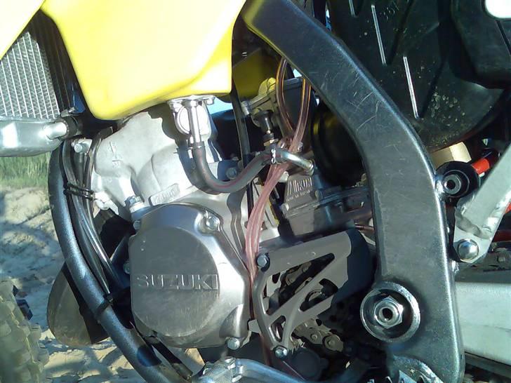 Suzuki RM125k8 *Stjålet* billede 7