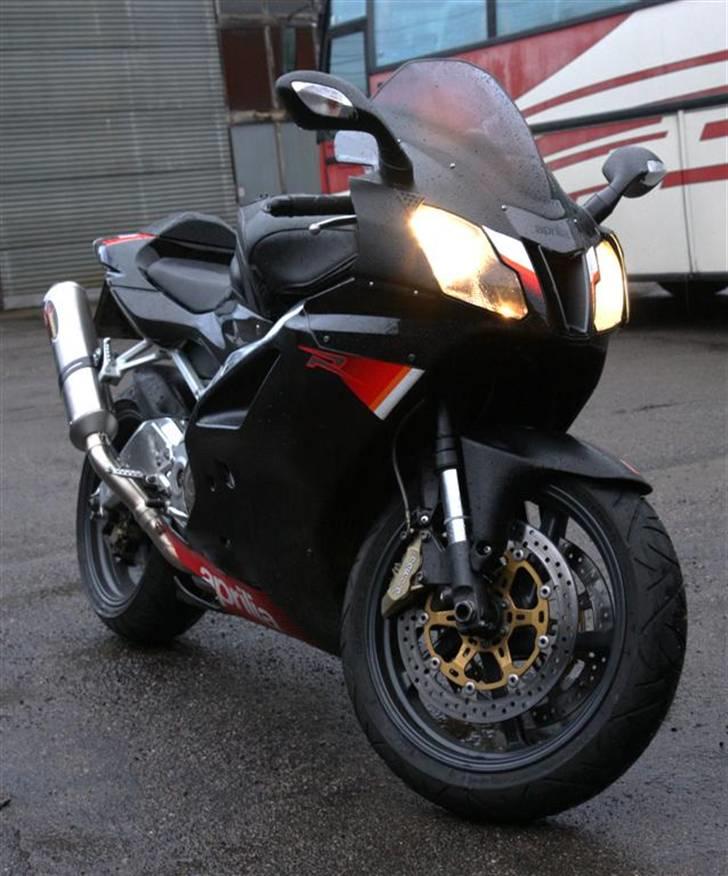 Aprilia RSV1000R billede 5