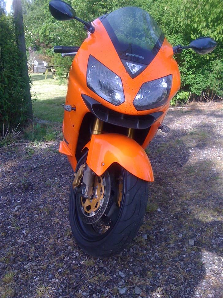 Kawasaki ZX12R billede 3