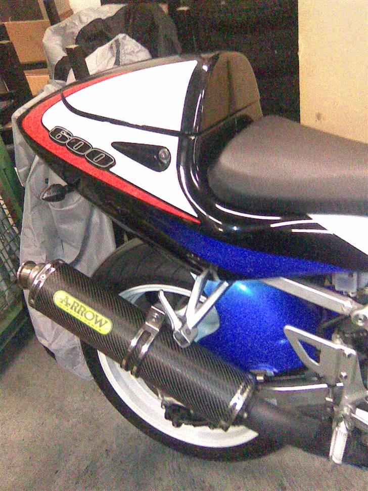 Suzuki GSX-R 600 *Stjålet 20/4* billede 8