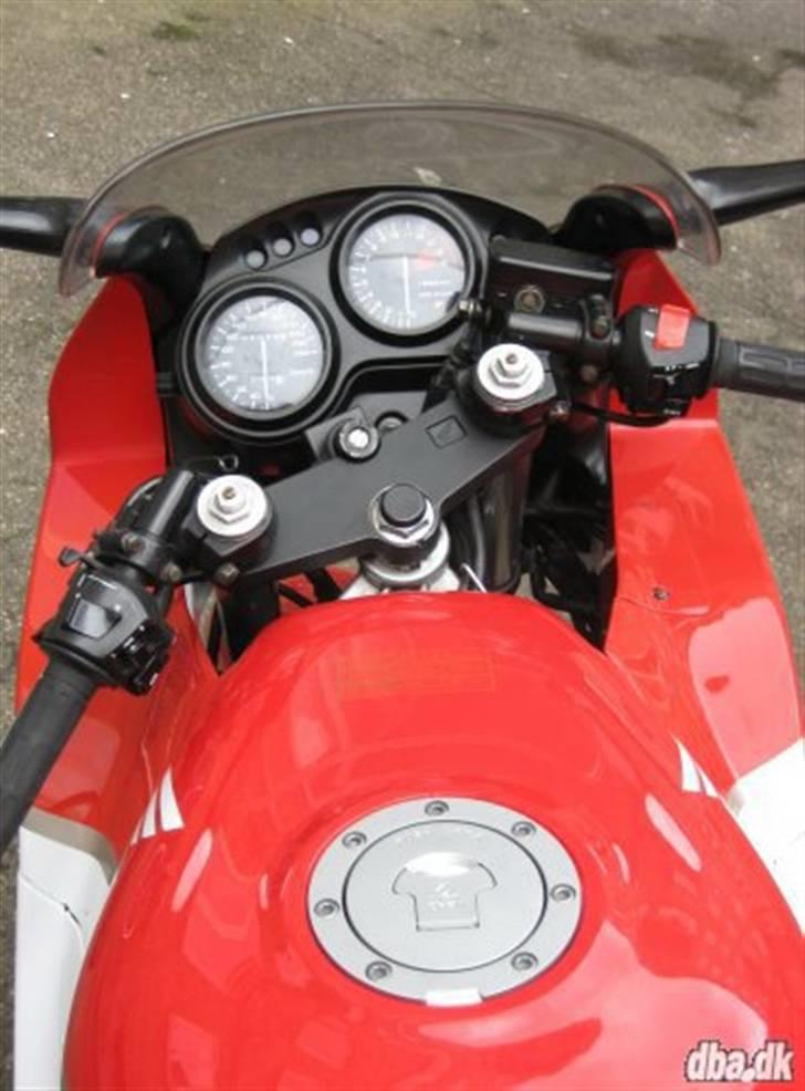 Honda Cbr 600f billede 2