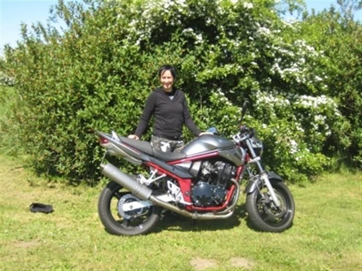Suzuki GSF 650 Bandit  R.I.P - Nyeste billede af mig med Banditten...:-) billede 14