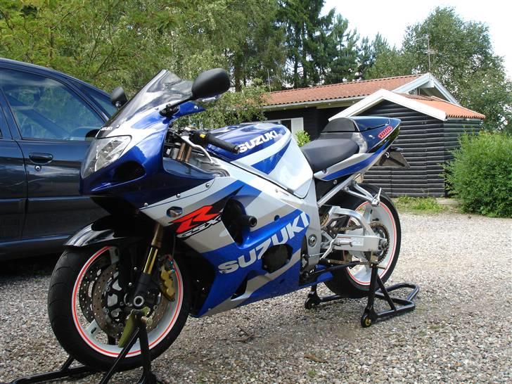 Suzuki GSXR 1000 K2 - Sæt &xl=true ind efter linket, for store billeder: billede 2