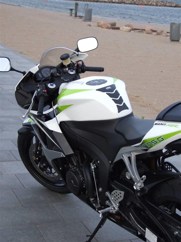 Honda CBR 600 RR HANNSPREE  billede 5
