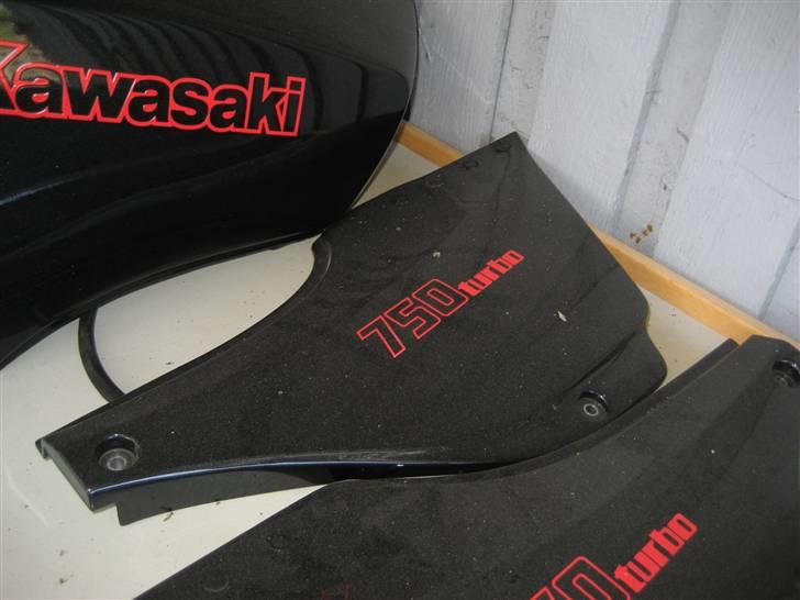 Kawasaki   Gpz 750 Turbo billede 12