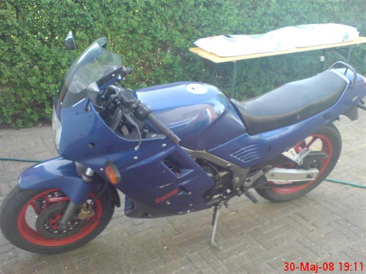 Yamaha FZ 750 Genesis - Sådan så den ud, den dag jeg købte den... billede 1