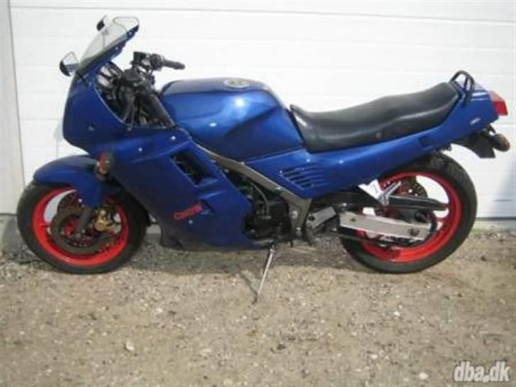 Yamaha FZ 750 Genesis billede 3