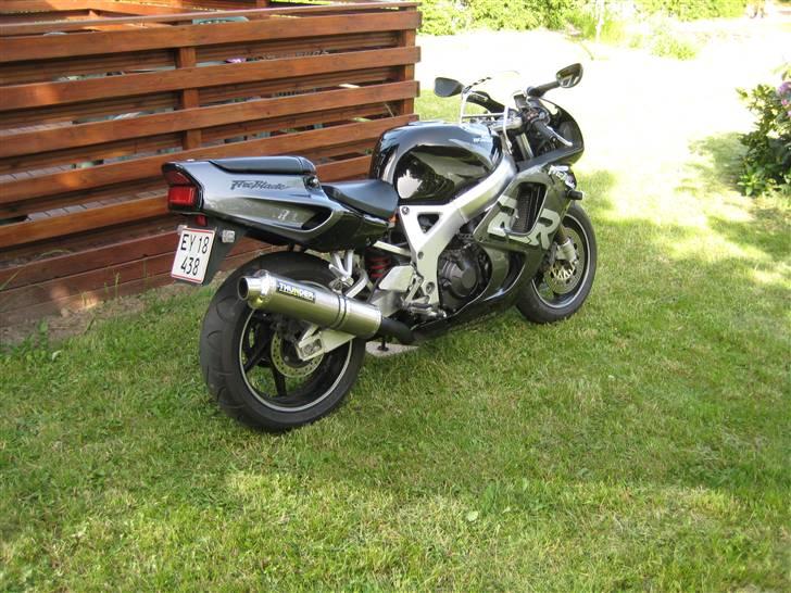 Honda CBR 900 RR - SOLGT-  billede 2